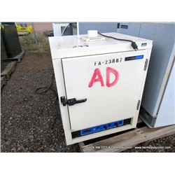 VWR 1350 FD OVEN (print sequence:) FA23887