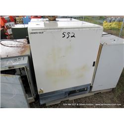 LINDBERG BLUE M COUNTER TOP OVEN