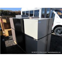 PALLET: 6 METAL 4 DRAWER FILE CABINETS