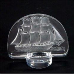 Lalique pin tray moulded with a sailing ship, signature to base, 6cm high…