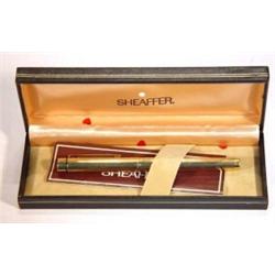 Boxed Sheaffer gold plated fountain pen…