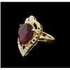 Image 2 : 14KT Yellow Gold 7.88ct Ruby and Diamond Ring