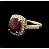 Image 2 : 14KT Yellow Gold 4.95ct Ruby and Diamond Ring