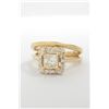 Image 1 : 14KT Yellow Gold 0.91ct Diamond Wedding Set