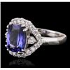 Image 2 : 14KT White Gold 2.75ct Tanzanite and Diamond Ring