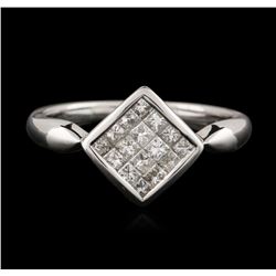 14KT White Gold 0.60ctw Diamond Ring