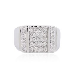 14KT White Gold 0.88ctw Diamond Ring