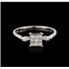 Image 1 : 18KT White Gold 0.39ctw Diamond Ring