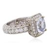Image 2 : 14KT White Gold 4.47ct Blue Zircon and Diamond Ring