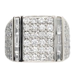 3.90ctw Diamond Ring - 18KT White Gold