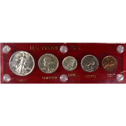 1941 U.S. PROOF SET IN CAPITOL PLASTIC DISPLAY HOLDER