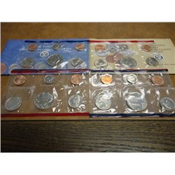 1990 & 1991 US MINT SETS P/D (WITH ENVELOPES)