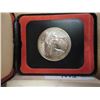 Image 2 : 1972 CANADA SILVER DOLLAR UNC .3750 OZ. ASW ORIGINAL ROYAL CANADIAN MINT PACKAGING
