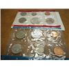 Image 2 : 1969 US MINT SET (UNC) P/D/S (WITH ENVELOPE) 40% SILVER JOHN F. KENNEDY HALF DOLLAR, THIS IS AN OFFI