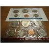 Image 2 : 1980 US MINT SET (UNC) P/D/S (WITH ENVELOPE) THIS IS AN OFFICIAL US PACKAGED P/D/S SET, IT DOES NOT 