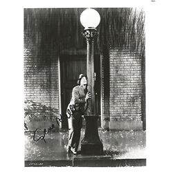 Gene Kelly Signed 8x10 Photo