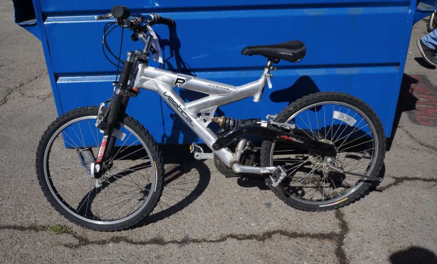 vertical pk7 mountain bike