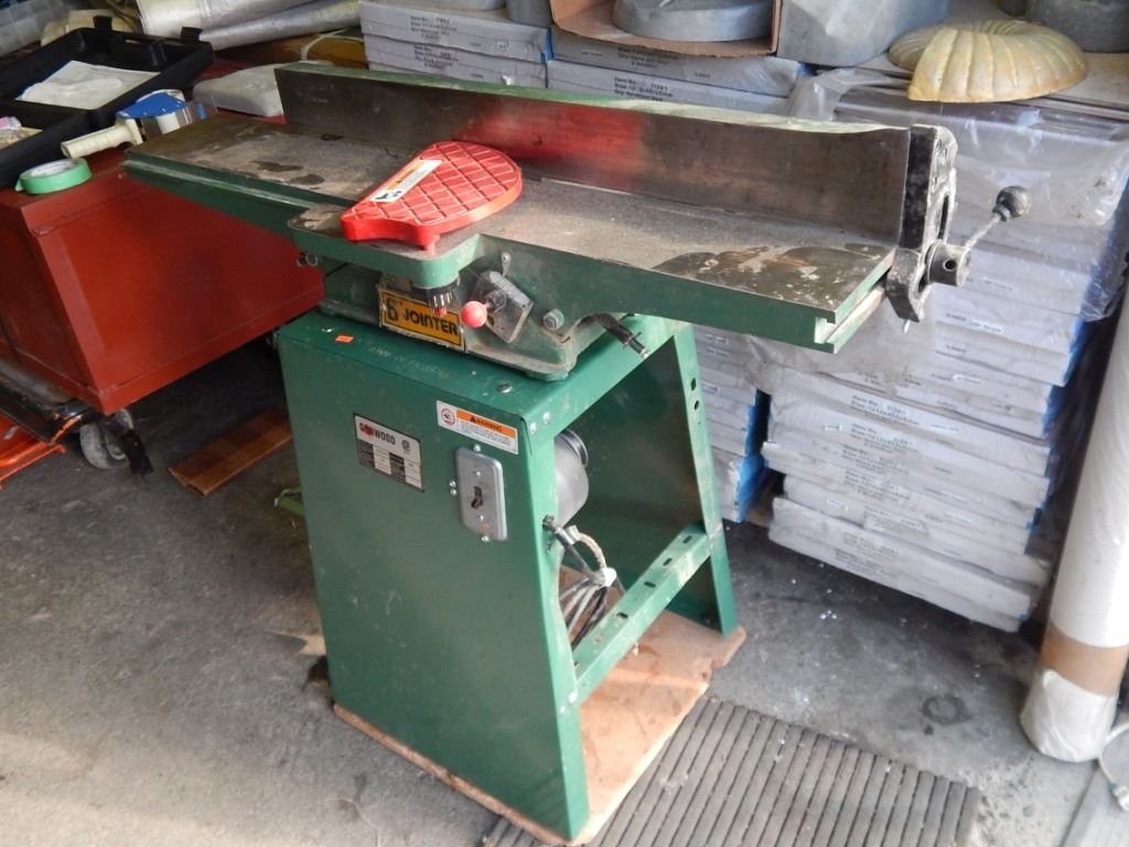 CANWOOD 6" JOINTER ON STAND 10A 120V WORKING