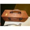 Image 1 : WOOD BOX "OLD PAL"