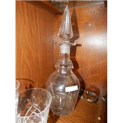 VINTAGE DECANTER WITH STOPPER