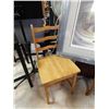 Image 1 : MAPLE DINING CHAIR