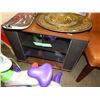 Image 1 : SIDE CABINET - GLASS DOORS