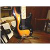 Image 2 : FAME BASS GUITAR - BLACK SUNBURST - INCLUDES SOFT CASE