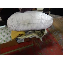 BOX ASSORTED LINEN & TOWELS  PILLOWS