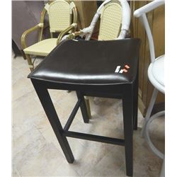 LEATHER BAR STOOL - NEW
