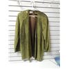 Image 1 : Ladies jacket - Danier - Green Suede- small