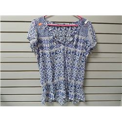 Sheer Blue patterned sh sleeve top