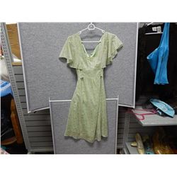 DRESS - LOUNGE - PINK/GREEN - FLORAL WITH SQUARE NECK - SZ SMALL