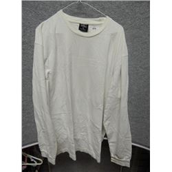 SHIRT MENS - FOOT LOCKER - WHITE LONG SLEEVE - SIZE XL
