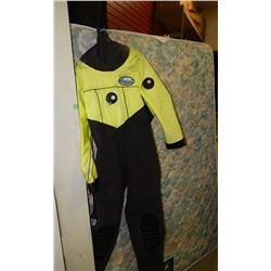 OCEAN VENDORS SURVIVAL SUIT - YELLOW/BLACK -No warranty, no guarantee.