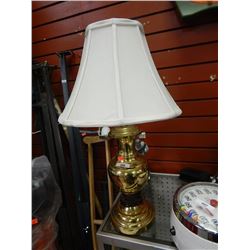 BRASS TABLE LAMP