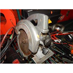 CIRCULAR SAW