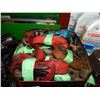 Image 1 : TIN OF RATCHET TIE DOWNS