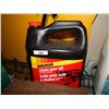 Image 1 : CHAINSAW OIL - 4L