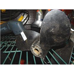OUTBOARD PROP