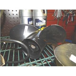 OUTBOARD PROP