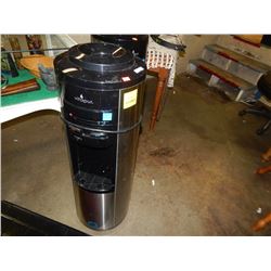 WATER BOTTLE COOLER - UNTESTED - STR - NO WARRANTY OR GUARANTEE