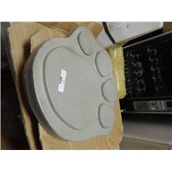 CONCRETE - PAW - MED