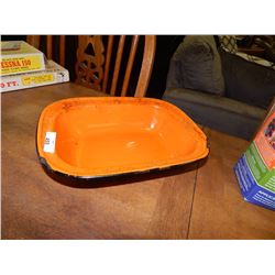 VINTAGE ENAMEL PAN