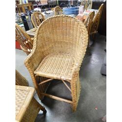 WICKER RATTAN FURNITURE -  BAR STOOL