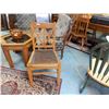Image 1 : VINTAGE OAK SIDE CHAIR
