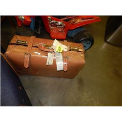 VINTAGE SUIT CASE