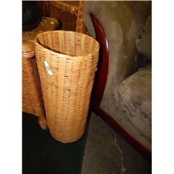 WICKER UMBRELLA STAND\