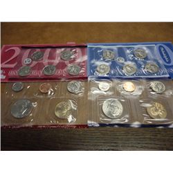 2000 US MINT SET (UNC) P/D (WITH ENVELOPE)