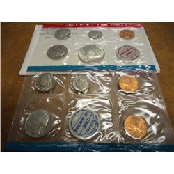 1970 US MINT SET (UNC) P/D/S (WITH ENVELOPE) 40% SILVER JOHN F. KENNEDY HALF DOLLAR, THIS IS AN OFFI
