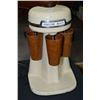 Image 2 : Vintage Hamilton Beach triple milkshake mixer model 40DM